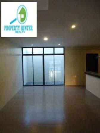 FOR SALE: Apartment / Condo / Townhouse Manila Metropolitan Area > Paranaque 9