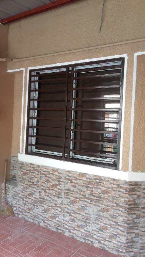 FOR SALE: Apartment / Condo / Townhouse Manila Metropolitan Area > Las Pinas 1