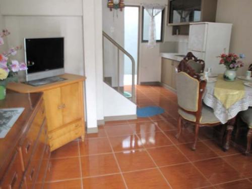 FOR SALE: House Manila Metropolitan Area > Quezon 10