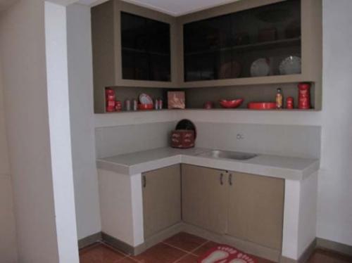 FOR SALE: House Manila Metropolitan Area > Quezon 7