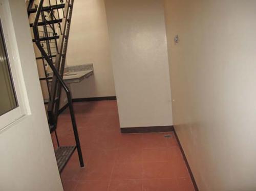 FOR SALE: Apartment / Condo / Townhouse Manila Metropolitan Area > Quezon 15