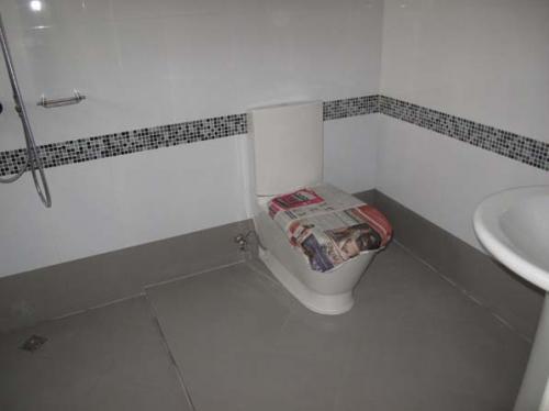 FOR SALE: Apartment / Condo / Townhouse Manila Metropolitan Area > Quezon 12