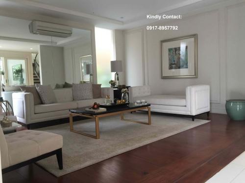 FOR SALE: House Manila Metropolitan Area > Quezon 2