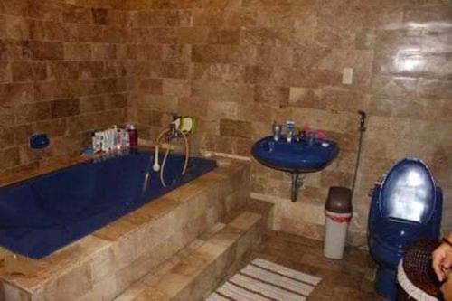 FOR SALE: House Manila Metropolitan Area > Quezon 1