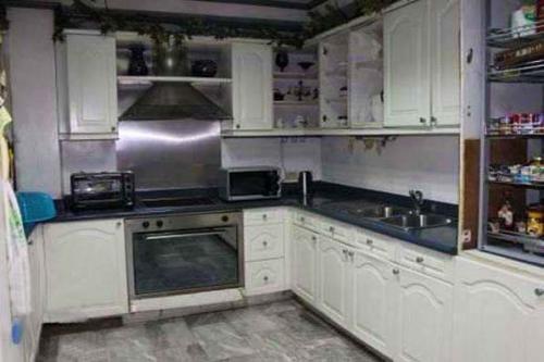 FOR SALE: House Manila Metropolitan Area > Quezon 4