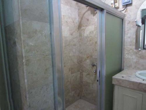 FOR SALE: Apartment / Condo / Townhouse Manila Metropolitan Area > Manila 7