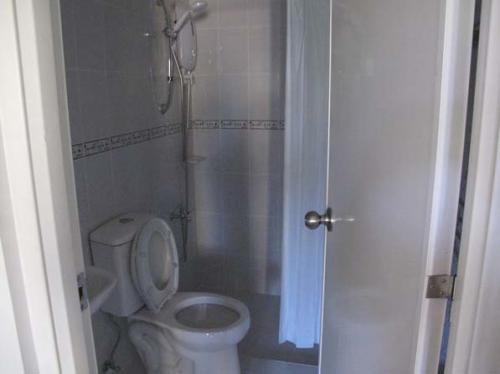 FOR SALE: Apartment / Condo / Townhouse Manila Metropolitan Area > Manila 8