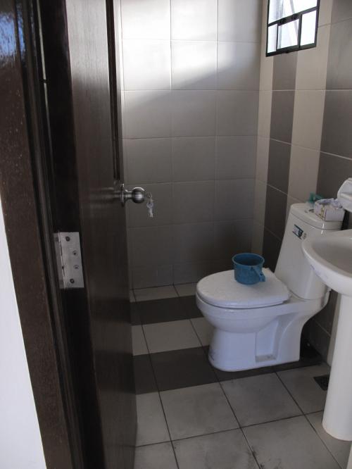 FOR SALE: Apartment / Condo / Townhouse Manila Metropolitan Area > Manila 10