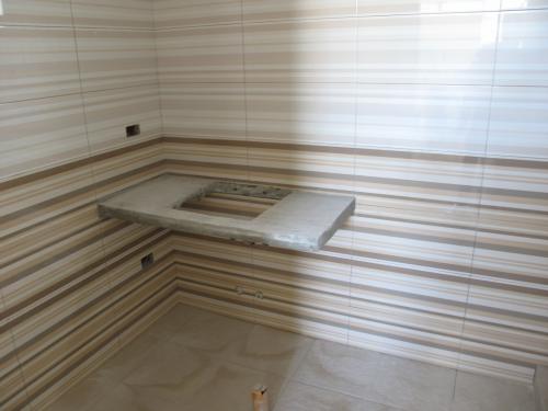 FOR SALE: House Manila Metropolitan Area > Manila 6