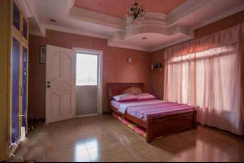 FOR SALE: House Manila Metropolitan Area > Las Pinas 7
