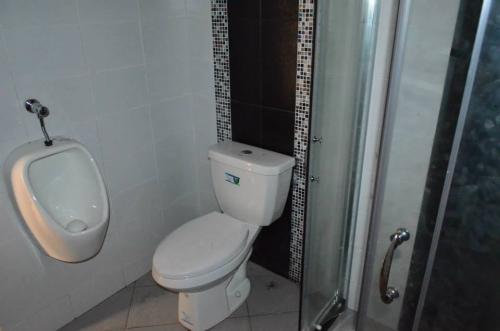 FOR SALE: Apartment / Condo / Townhouse Manila Metropolitan Area > Marikina 4