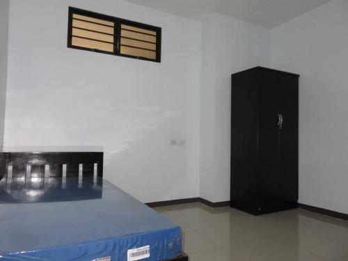 FOR RENT / LEASE: Apartment / Condo / Townhouse Cebu 4