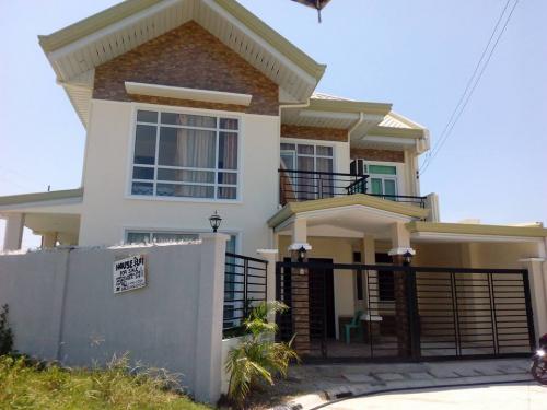FOR RENT / LEASE: House Cebu