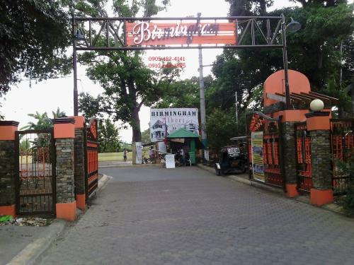 FOR SALE: House Rizal 8