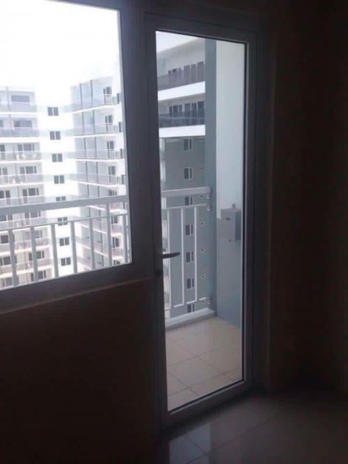 FOR SALE: Apartment / Condo / Townhouse Manila Metropolitan Area > Pasay 6