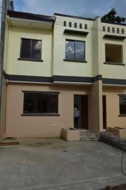 FOR SALE: House Rizal 1