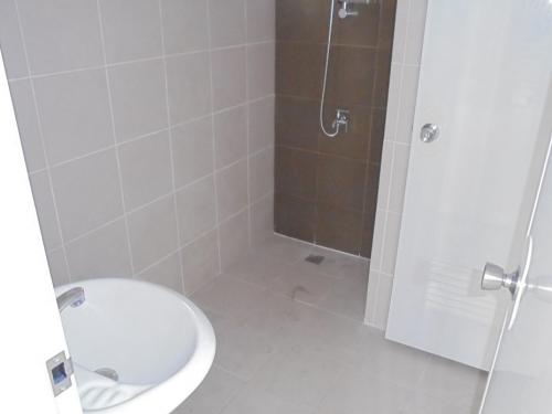 FOR SALE: House Rizal 2