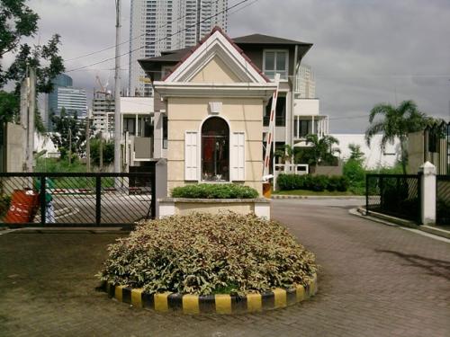 FOR SALE: Lot / Land / Farm Manila Metropolitan Area > Quezon
