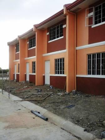 Cheap Townhouse for Sale in Boston Heights Imus