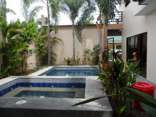 FOR SALE: House Pampanga 5