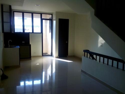 FOR SALE: Apartment / Condo / Townhouse Manila Metropolitan Area > Mandaluyong 2