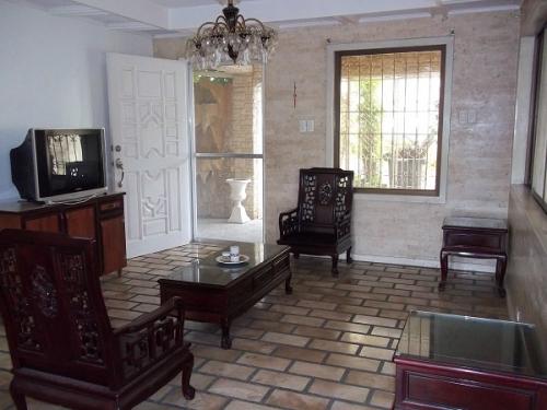 FOR RENT / LEASE: House Cebu > Cebu City 2