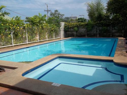 FOR RENT / LEASE: Apartment / Condo / Townhouse Cebu > Cebu City