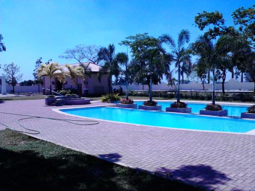 pool