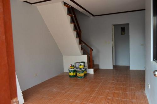 FOR SALE: House Rizal 4