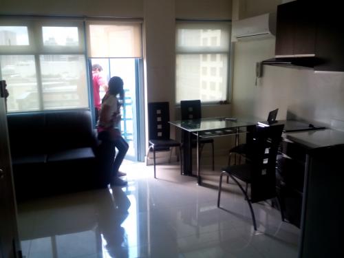 FOR SALE: Apartment / Condo / Townhouse Manila Metropolitan Area > Makati 10