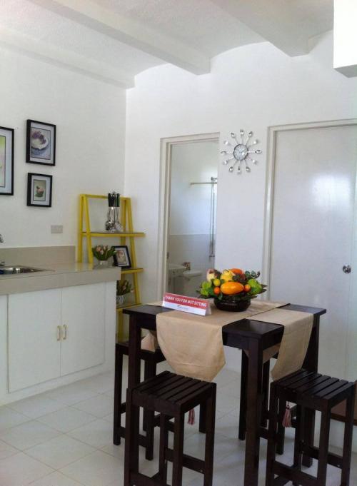 FOR SALE: House Cavite 2