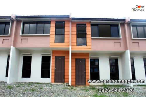 FOR SALE: Apartment / Condo / Townhouse Pampanga > Angeles City