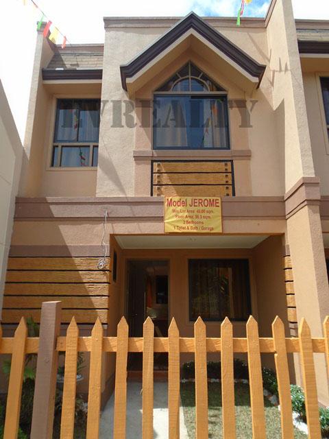 FOR SALE: Apartment / Condo / Townhouse Manila Metropolitan Area > Caloocan