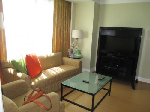 FOR RENT / LEASE: Apartment / Condo / Townhouse Manila Metropolitan Area > Makati 1
