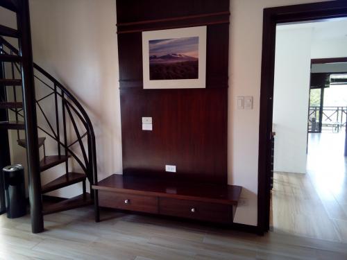 Room with loft 3