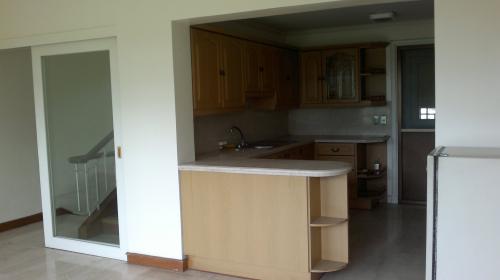 FOR RENT / LEASE: Apartment / Condo / Townhouse Cavite 3