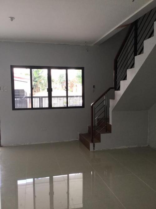 FOR SALE: Apartment / Condo / Townhouse Manila Metropolitan Area > Las Pinas 2