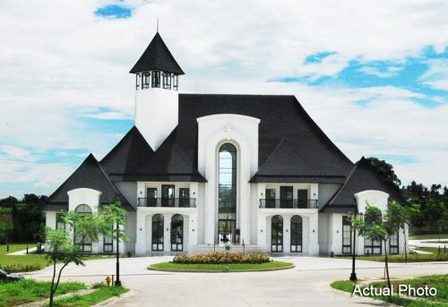 FOR SALE: House Laguna > Sta Rosa 1