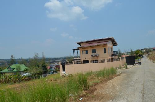 FOR SALE: Lot / Land / Farm Rizal 1