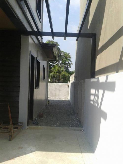 FOR SALE: House Rizal 3