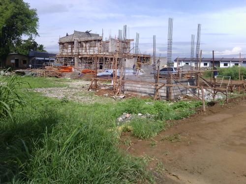 FOR SALE: House Rizal 8