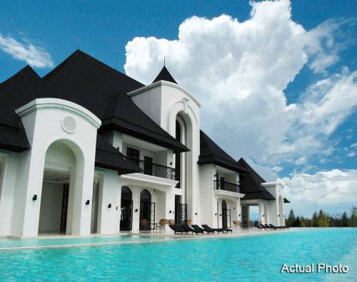 FOR SALE: House Laguna > Sta Rosa