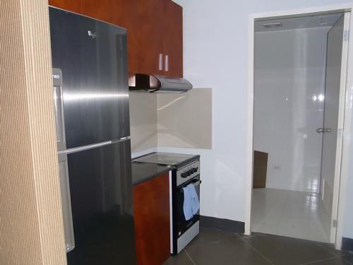 FOR SALE: Apartment / Condo / Townhouse Manila Metropolitan Area 2