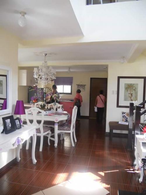 FOR SALE: House Laguna > Sta Rosa 1