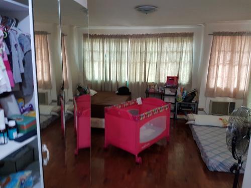 FOR SALE: Apartment / Condo / Townhouse Manila Metropolitan Area > San Juan 12