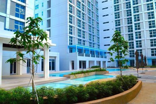 FOR RENT / LEASE: Apartment / Condo / Townhouse Manila Metropolitan Area > Makati 9