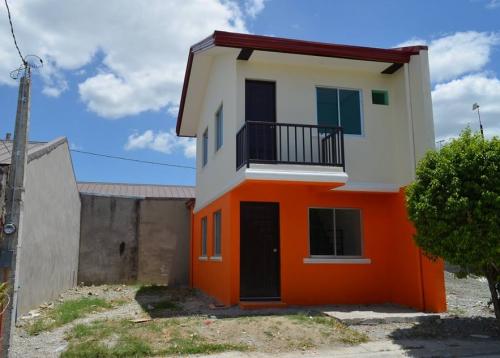 FOR SALE: House Rizal 2