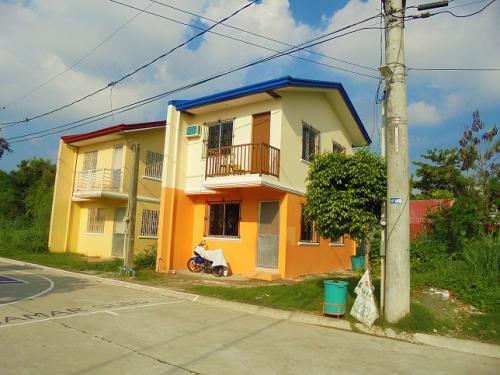 FOR SALE: House Rizal