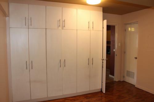 FOR SALE: Apartment / Condo / Townhouse Manila Metropolitan Area > Paranaque 5