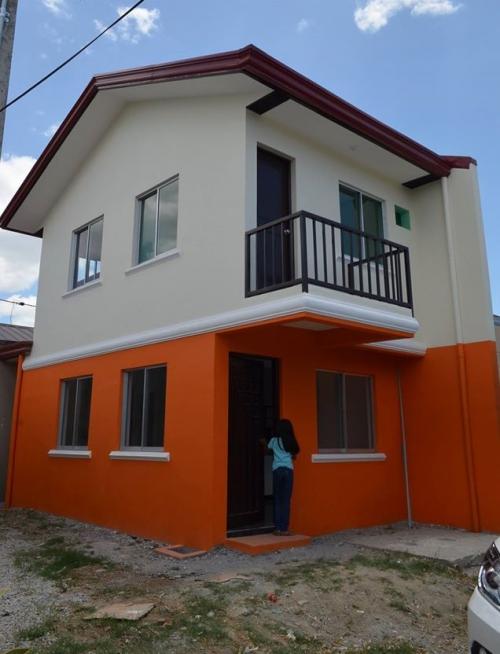 FOR SALE: House Rizal